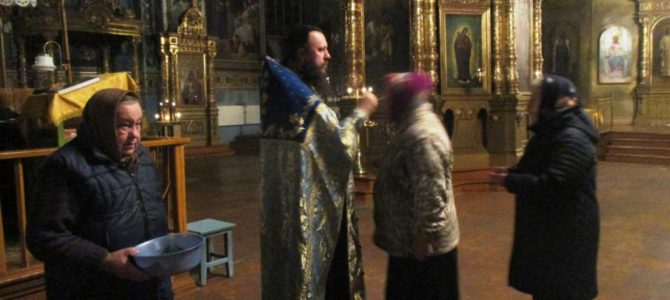 Всеношное бдение в канун праздника Иверской иконы Божией Матери Всеношное бдение в канун праздника Иверской иконы Божией Матери